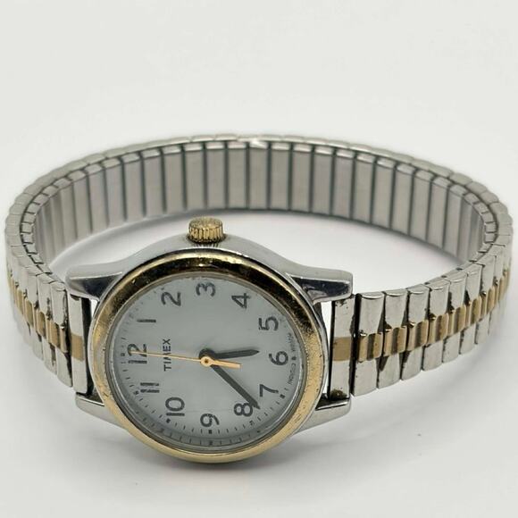 Vintage Silver & Gold Timex Watch - Picture 3 of 4